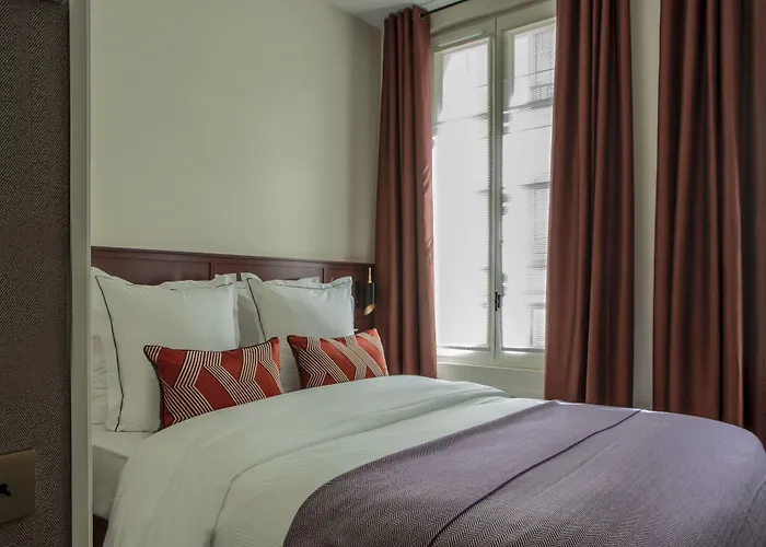 La Tamise - Esprit De France Hotell 4*
