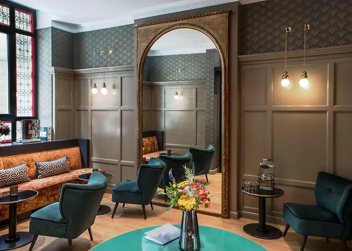 Hotell La Tamise - Esprit De France