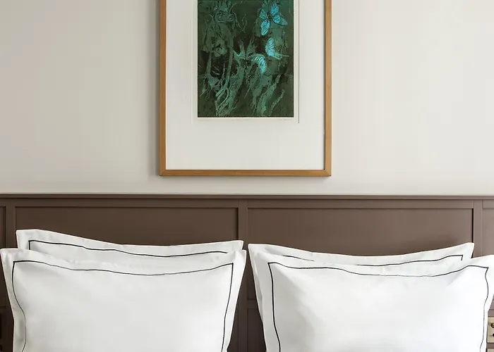 La Tamise - Esprit De France 4* Paris