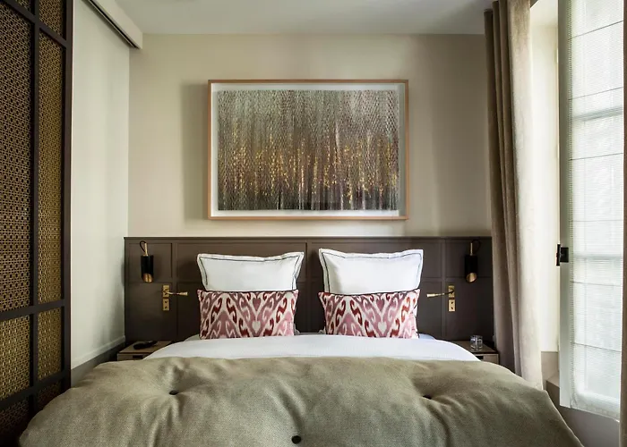 Hotell La Tamise - Esprit De France 4*