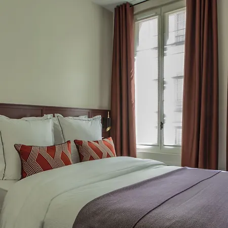 La Tamise - Esprit De France 酒店 4*