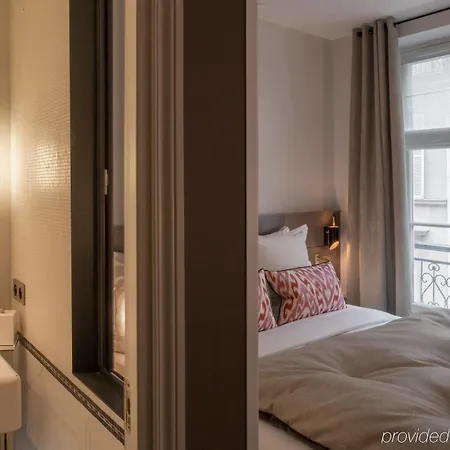 Hotel La Tamise - Esprit De France 4*