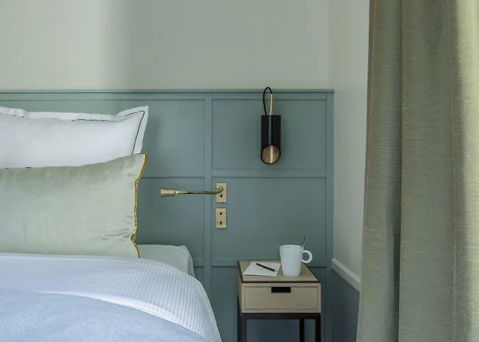 Hotel La Tamise - Esprit De France