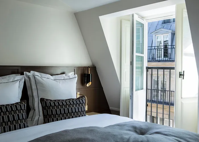 La Tamise - Esprit De France 4*